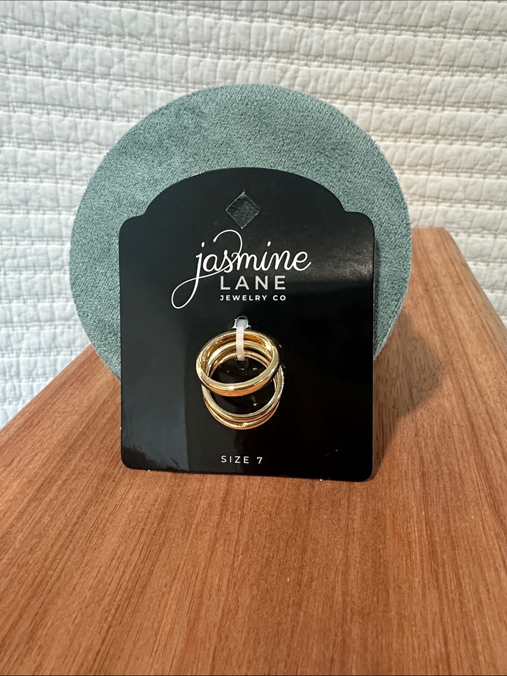 Jasmine Gold Tone Multi-Band Stacking Ring Set Size 7